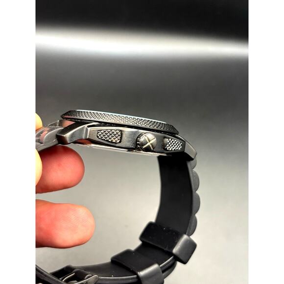 Fossil FS4487 Machine Chronograph Men’s Gunmetal Black Silicone Strap Watch - Picture 10 of 17